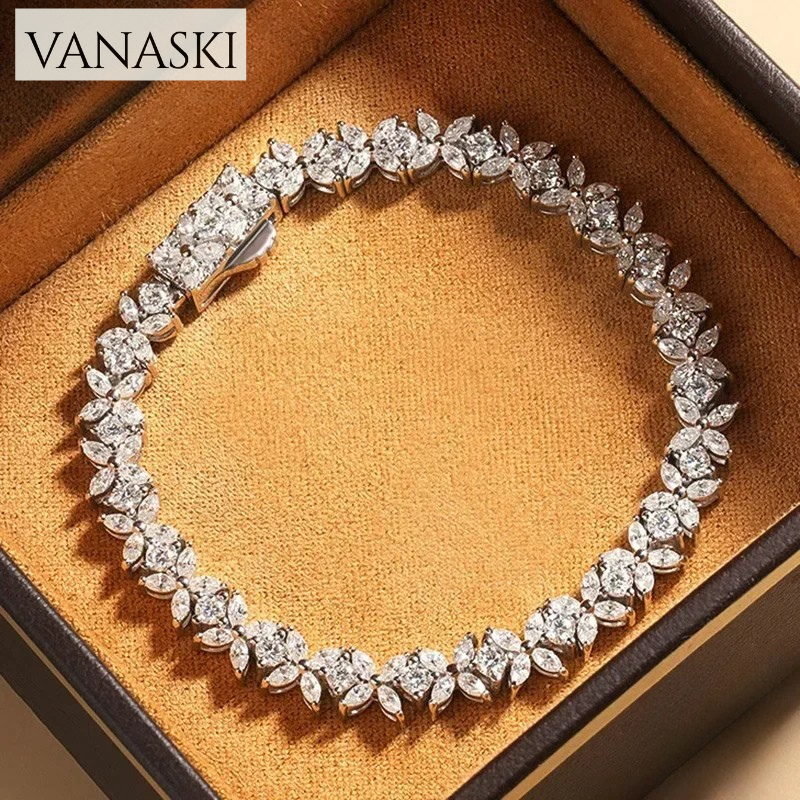 Vanaski diamond bracelet on a brown fabric background