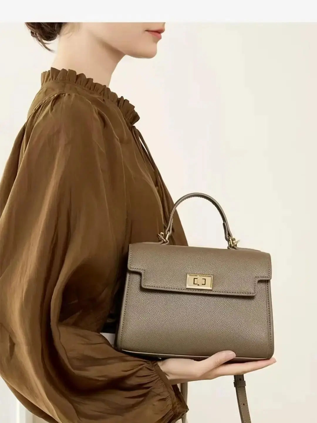 Versatile Cowhide High-End Genuine Leather Bag Crossbody Handheld Classic Small Bag