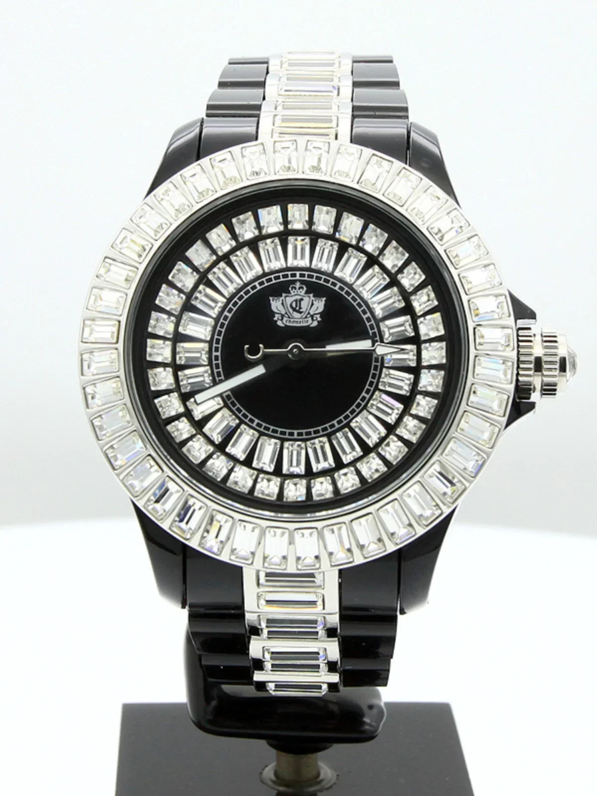Authentic official brand new spot watch white rhinestone fashionable pointer style women's quartz movement watch