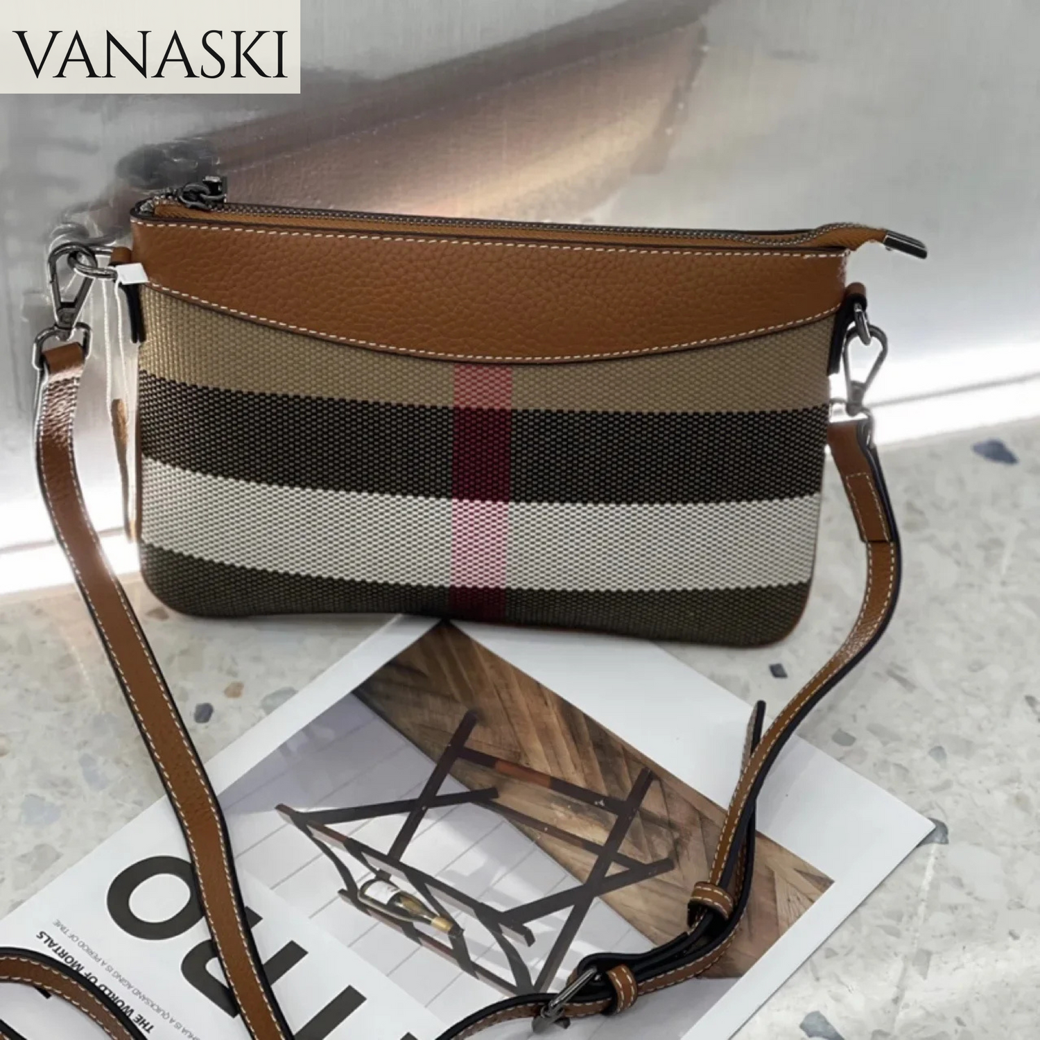 Canva Genuine Leather Crossbody Bag Women's 2022 New Trendy Striped Plaid Casual Hand-Grabbed Envelope Bag Versatile Underarm Ba